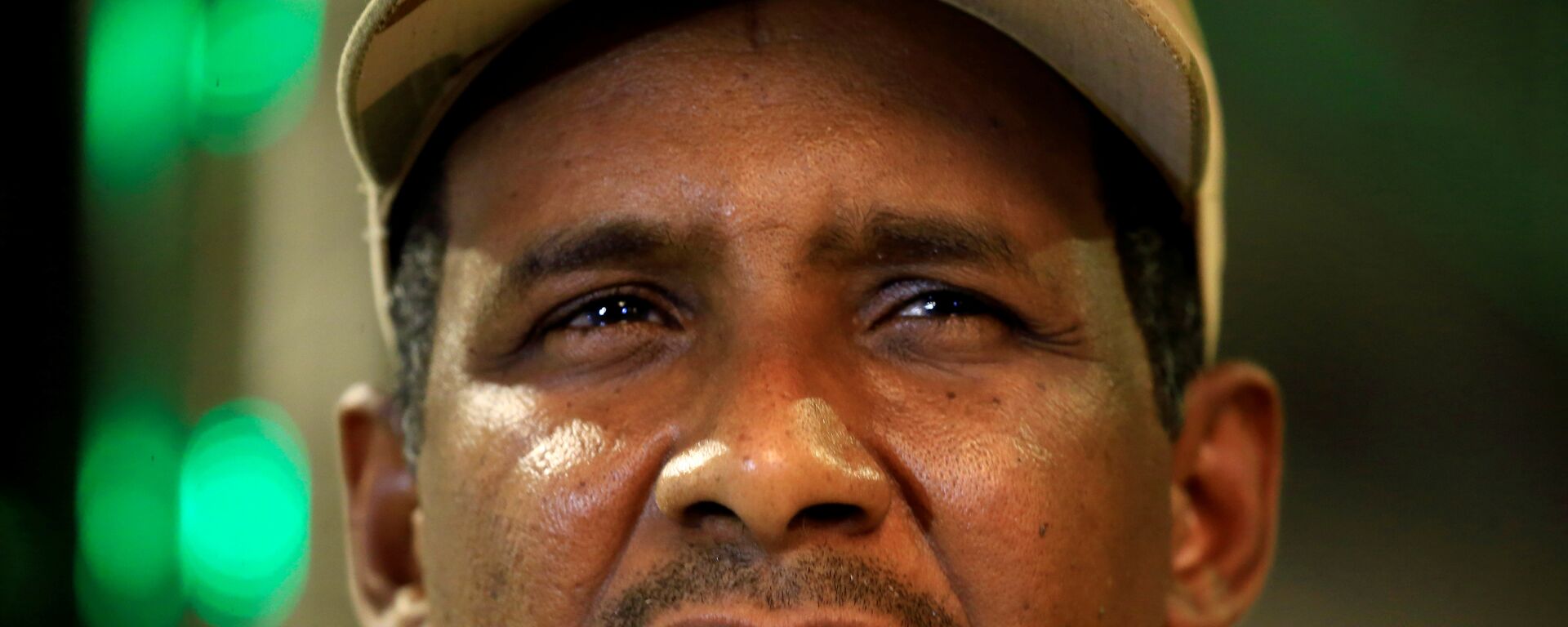 قائد قوات الدعم السريع، نائب رئيس المجلس العسكري في السودان، محمد حمدان دقلو، المعروف بـحميدتي - سبوتنيك عربي, 1920, 12.11.2021