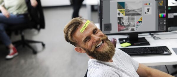 موظف موظف - سبوتنيك عربي