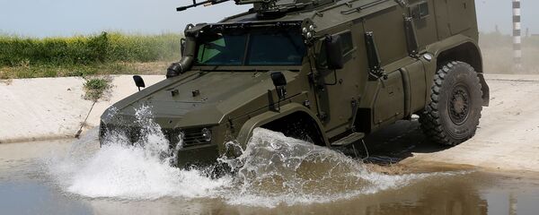 مدرعة تايفون بي في أو - سبوتنيك عربي