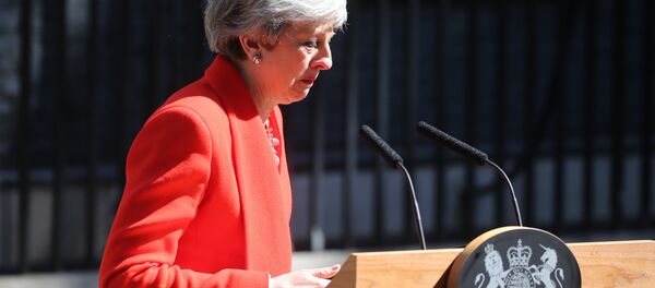 رئيسة الوزراء البريطانية، تيريزا ماي، اليوم الجمعة عن استقالتها من منصبها كزعيمة لحزب المحافظين في بريطانيا، 24 مايو/ أيار 2019 - سبوتنيك عربي