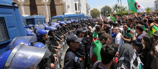 استمرار الاحتجاجات في الجزائر، 21 مايو/ أيار 2019 - سبوتنيك عربي