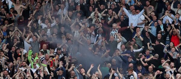 جماهير نيوكاسل الإنجليزي - سبوتنيك عربي