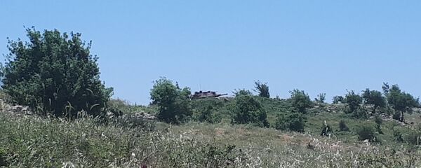 دبابات إسرائيلية تخترق خط ألفا في الجولان دبابات إسرائيلية تخترق خط ألفا في الجولان - سبوتنيك عربي