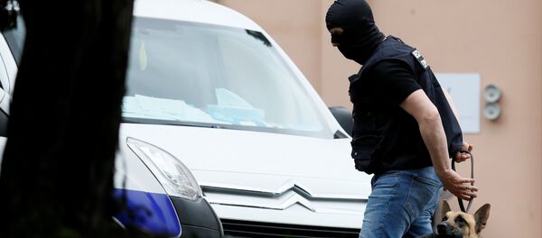 انتشار رجال الشرطة عقب تفجير ليون انتشار رجال الشرطة عقب تفجير ليون - سبوتنيك عربي