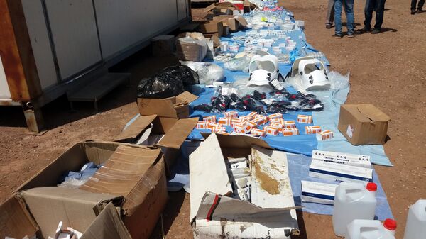 الأمن السوري يضبط أسلحة ومسروقات من مخلفات إرهابيي القنيطرة - سبوتنيك عربي