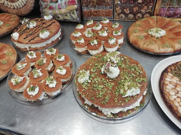 حماة تستعد لاستقبال العيد بـ جنة حلوياتها - سبوتنيك عربي