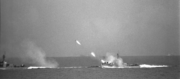 الأسطول الروسي ينفذ رماية بالذخيرة الحية - سبوتنيك عربي