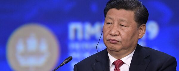 الرئيس الصيني شي جين بينغ يشارك في منتدى سان بطرسبورغ الاقتصادي الدولي، 7 يونيو/ حزيران 2019 - سبوتنيك عربي