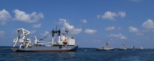  عرض عسكري في ميناء طرطوس بمناسبة يوم القوات البحرية الروسية - سبوتنيك عربي