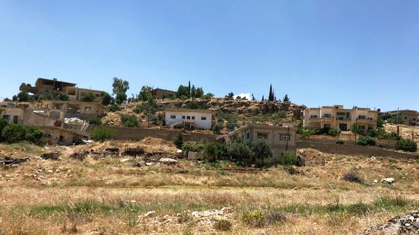 اللاجئون السوريون يعودون من لبنان إلى وطنهم ومنازلهم، بيت جن، سوريا - سبوتنيك عربي