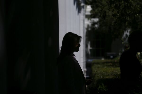 تحقيق يكشف سر صمت ميلانيا ترامب على التصريحات المتهورة لزوجها تحقيق يكشف سر صمت ميلانيا ترامب على التصريحات المتهورة لزوجها - سبوتنيك عربي