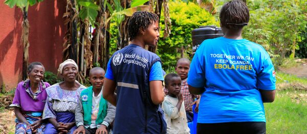 التطعيم ضد فيروس الإيبولا في قرية كيرمبو قرب الكونغو - سبوتنيك عربي