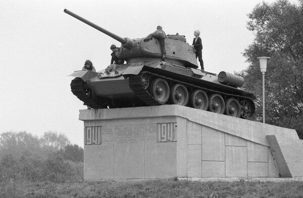 دبابة تي-34 - سبوتنيك عربي