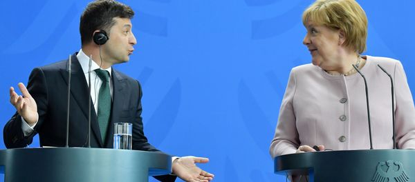المستشارة الألمانية أنجيلا ميركل ورئيس أوكرانيا فلاديمير زيلينسكي في برلين، 18 يونيو/ حزيران 2019 المستشارة الألمانية أنجيلا ميركل ورئيس أوكرانيا فلاديمير زيلينسكي في برلين، 18 يونيو/ حزيران 2019 - سبوتنيك عربي