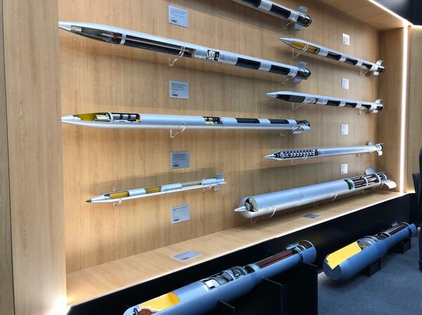 منتجات شركة روستيخ الروسية في أرميا ٢٠١٩ منتجات شركة روستيخ الروسية في أرميا ٢٠١٩ - سبوتنيك عربي