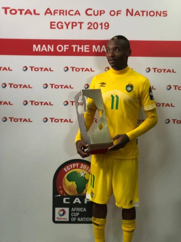 خاما بيليات، مهاجم منتخب زيمبابوي، - سبوتنيك عربي