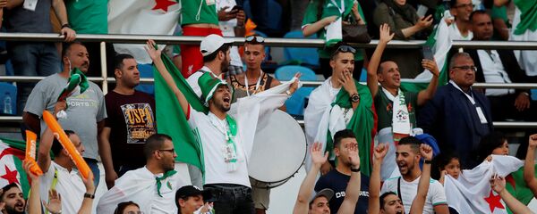 جماهير منتخب الجزائر - سبوتنيك عربي