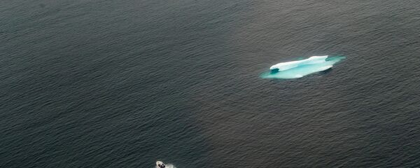 ذوبان الجليد بالقرب من تاسيلاك في غرينلاند، 24 يونيو/ حزيران 2018 ذوبان الجليد بالقرب من تاسيلاك في غرينلاند، 24 يونيو/ حزيران 2018 - سبوتنيك عربي