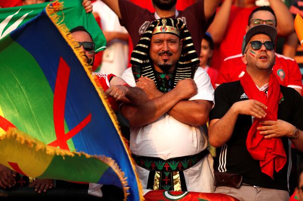 الجماهير في مباراة المغرب وساحل العاج باستاد السلام في القاهرة - سبوتنيك عربي