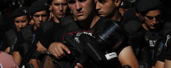 أفراد في الشرطة التركية - سبوتنيك عربي