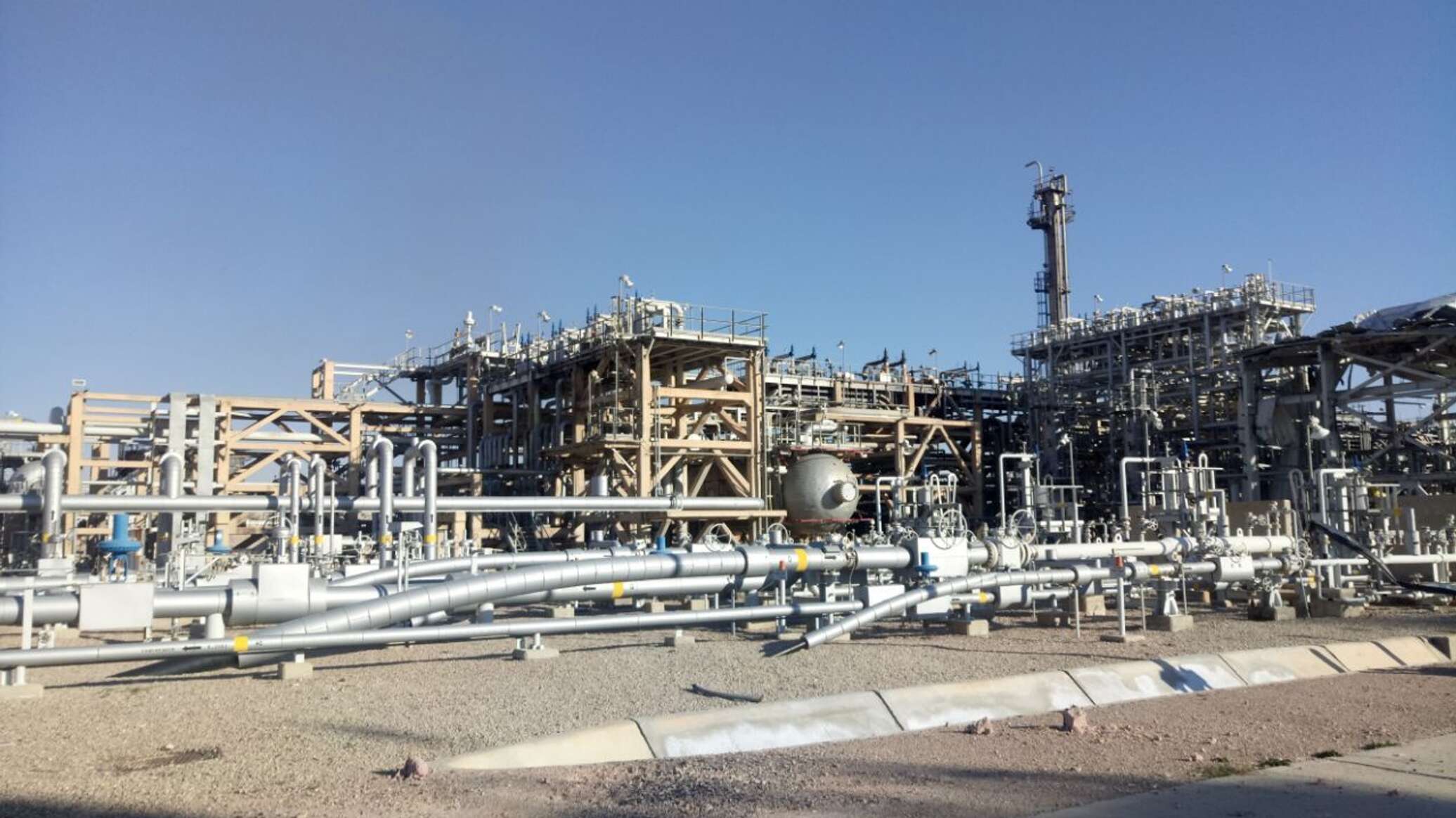 بغداد وأنقرة يبحثان التوصل لاتفاق جديد لنقل النفط الخام عبر خط اﻷنبوب العراقي التركي