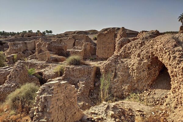 بالصور... بوابة الإله ترتقب سياح العالم في العراق بالصور... بوابة الإله ترتقب سياح العالم في العراق - سبوتنيك عربي