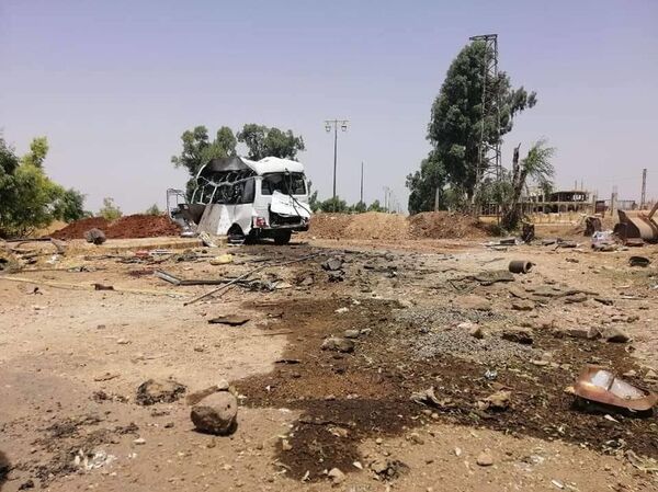 مقتل 5 جنود سوريين إثر تفجير طال حافلتهم في درعا - صورة - سبوتنيك عربي