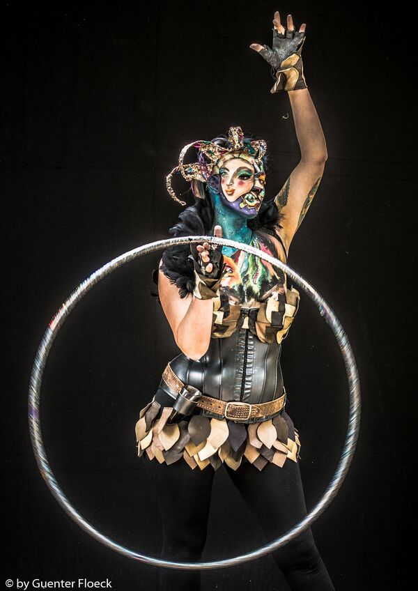 عارضات في مهرجان الرسم على الجسم الدولي (2019 World Bodypainting Festival) في النمسا - سبوتنيك عربي