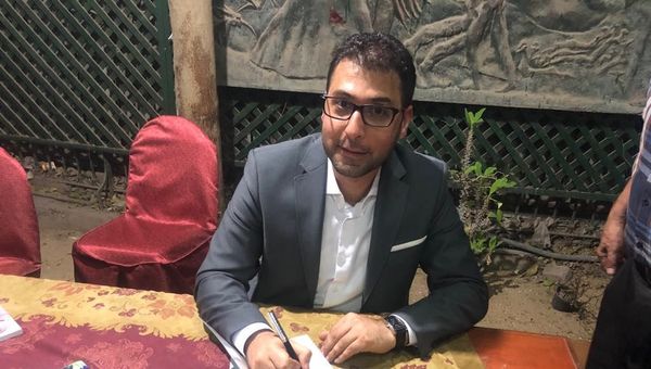 الروائي اللبناني محمد طرزي الروائي اللبناني محمد طرزي - سبوتنيك عربي