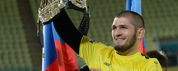 بطل الفنون القتالية الروسي نورمحمدوف - سبوتنيك عربي