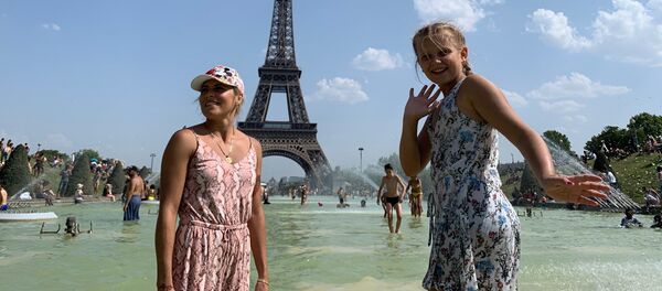 موجة الحر في باريس موجة الحر في باريس - سبوتنيك عربي