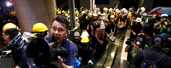 مظاهرات في هونغ كونغ، 27 يوليو/تموز 2019 - سبوتنيك عربي