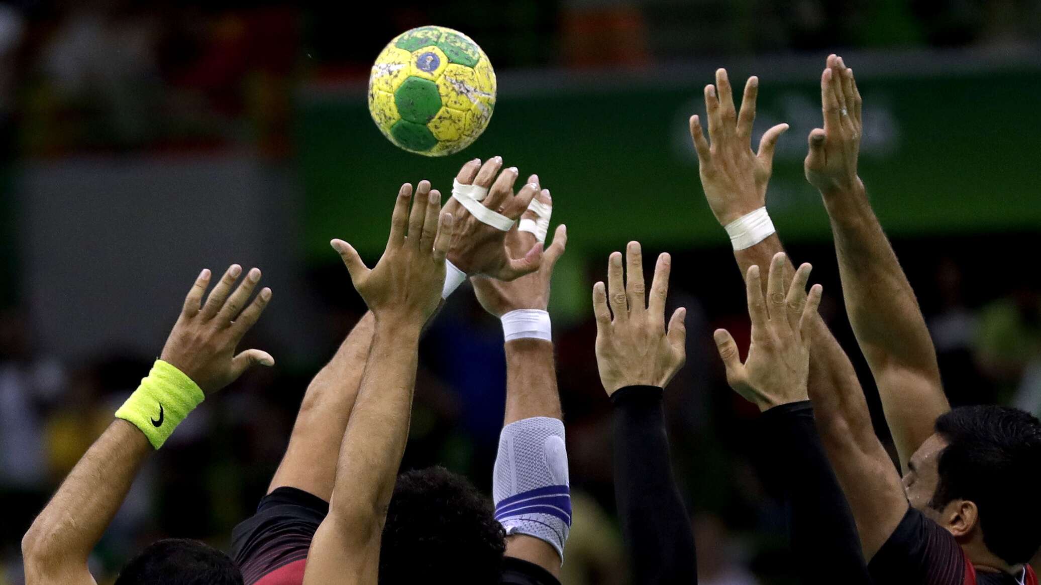 منتخب مصر يتأهل إلى نهائي مونديال الناشئين لكرة اليد بفوز مثير على إسبانيا