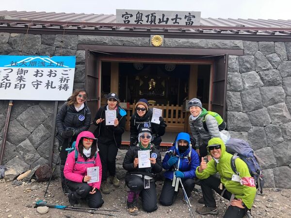 بالصور... فريق يضم 170 امرأة سعودية يتحدى أعلى قمم جبال العالم - سبوتنيك عربي