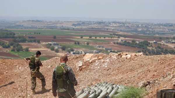 بالفيديو والصور.. سبوتنيك ترصد هدوء الجبهات على خطوط التماس بريفي حماة وإدلب بالفيديو والصور.. سبوتنيك ترصد هدوء الجبهات على خطوط التماس بريفي حماة وإدلب - سبوتنيك عربي