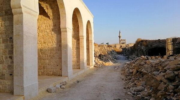 بعد الدمار... أسواق حلب الأثرية تبدأ رحلة عودتها كـأكبر سوبر ماركت في العالم (فيديو وصور) بعد الدمار... أسواق حلب الأثرية تبدأ رحلة عودتها كـأكبر سوبر ماركت في العالم (فيديو وصور) - سبوتنيك عربي