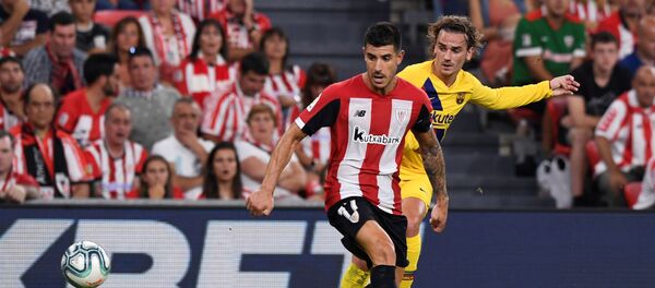 مباراة برشلونة وأتلتيك بلباو في افتتاحية الدوري الإسباني مباراة برشلونة وأتلتيك بلباو في افتتاحية الدوري الإسباني - سبوتنيك عربي