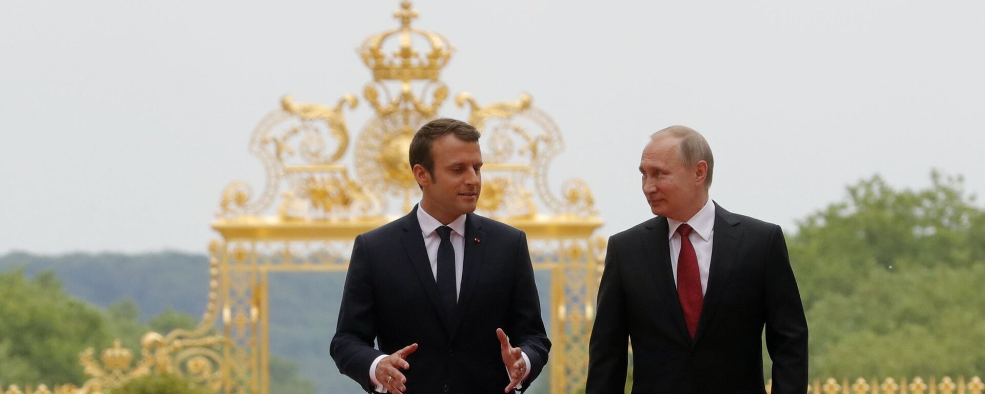 الرئيس الروسي فلاديمير بوتين والرئيس الفرنسي إيمانويل ماكرون - سبوتنيك عربي, 1920, 09.06.2024
