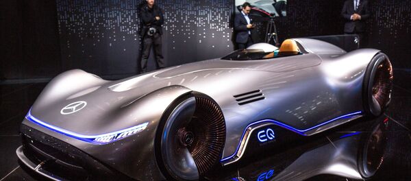 سيارة مرسيدس بنز  - سبوتنيك عربي