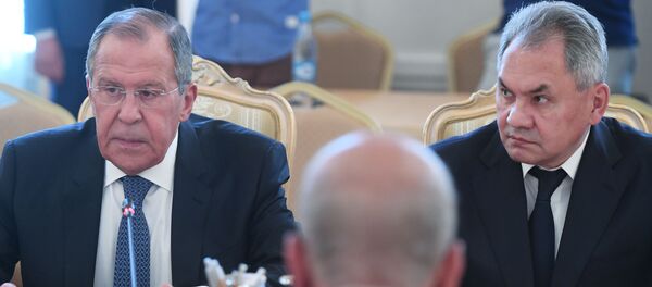 وزيرا الدفاع سيرغي شويغو والخارجية لافروف - سبوتنيك عربي