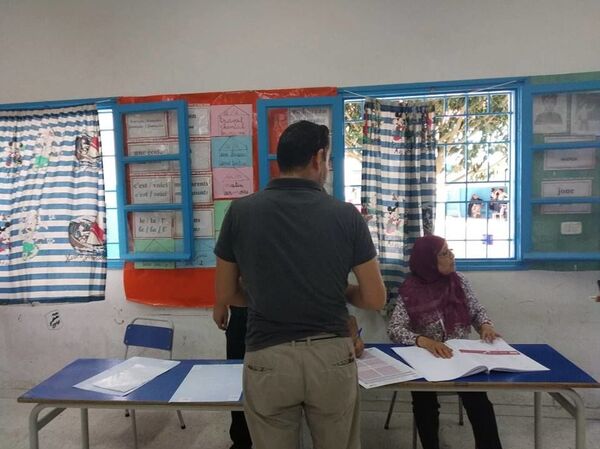 رئاسية تونس... إقبال ضعيف أغلبه لكبار السن - سبوتنيك عربي