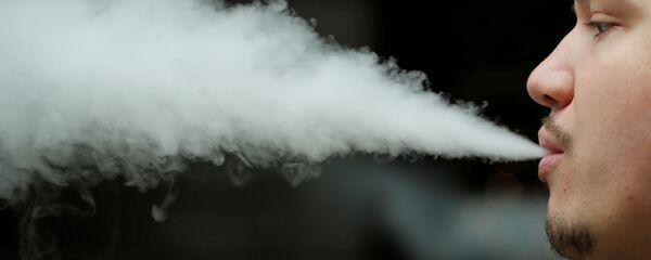 تدخين السجائر الإلكترونية - سبوتنيك عربي