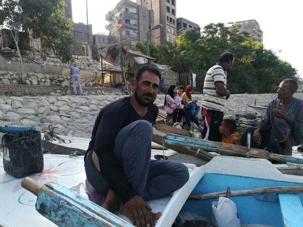 بالصور والفيديو... يوميات صياد في نيل مصر  - سبوتنيك عربي