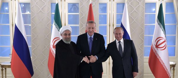 القمة الثلاثية في أنقرة بين بوتين وأردوغان وروحاني - سبوتنيك عربي