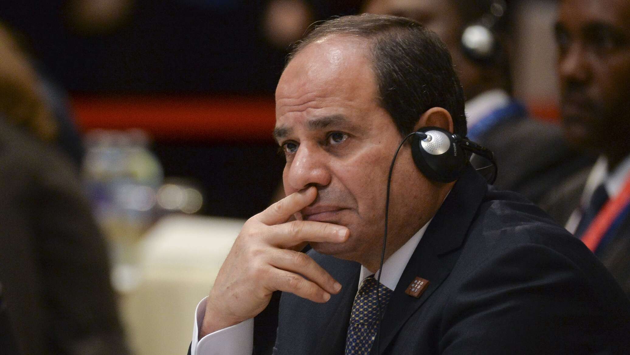 السيسي: حرب أكتوبر علمتنا أن النصر لا يمنح بل ينتزع.. فيديو