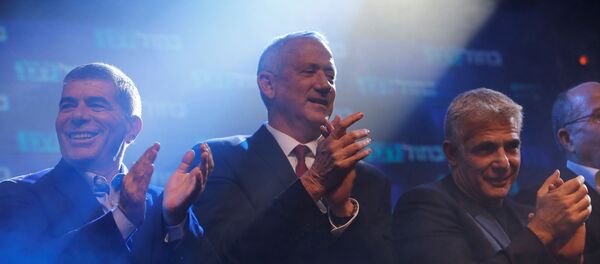 زعيم تحالف أزرق أبيض الإسرائيلي، بيني غانتس، انتخابات، إسرائيل 18 سبتمبر 2019 زعيم تحالف أزرق أبيض الإسرائيلي، بيني غانتس، انتخابات، إسرائيل 18 سبتمبر 2019 - سبوتنيك عربي