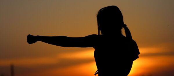 منتجات حماية فعالة ومبتكرة ضد التحرش للجنس الضعيف - سبوتنيك عربي