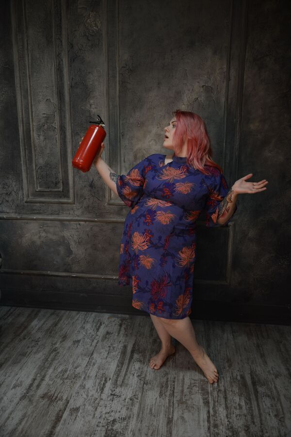 بالصور... كيف تفخر مؤيدات حركة النسوية الإيجابية بعيوب أجسادهن - سبوتنيك عربي