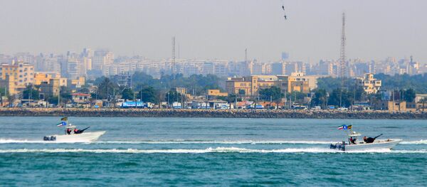 مناورات عسكرية لقوات الجيش الإيراني والحرس الثوري في بحر عمان مناورات عسكرية لقوات الجيش الإيراني والحرس الثوري في بحر عمان - سبوتنيك عربي