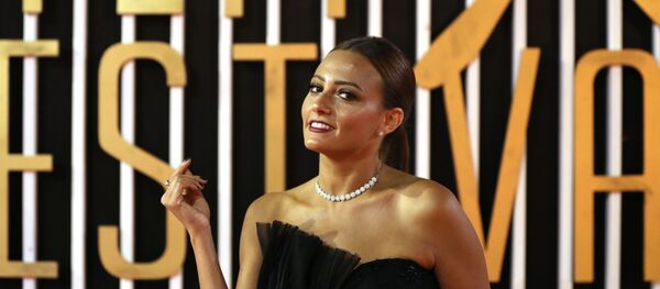 الفنانة المصرية بشرى بمهرجان الجونة السينمائي الثالث الفنانة المصرية بشرى بمهرجان الجونة السينمائي الثالث - سبوتنيك عربي